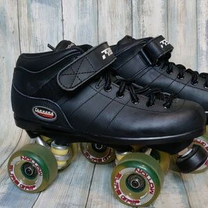 Riedell roller skates derby style outdoor wheels